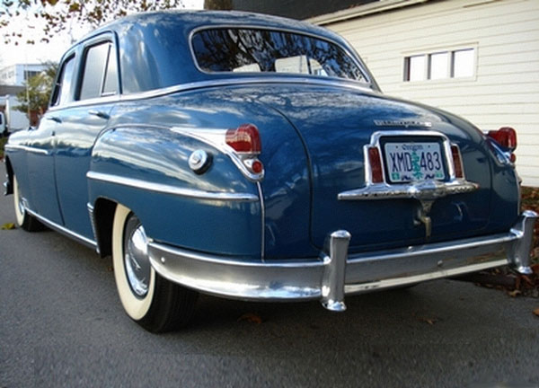 Chrysler 4-door 1949