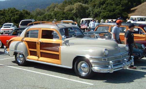 Chrysler Town & Country 4dr sedan 1946