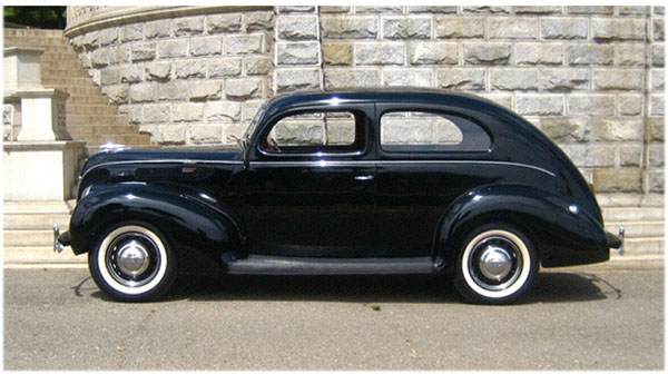 Ford Deluxe Tudor 1938