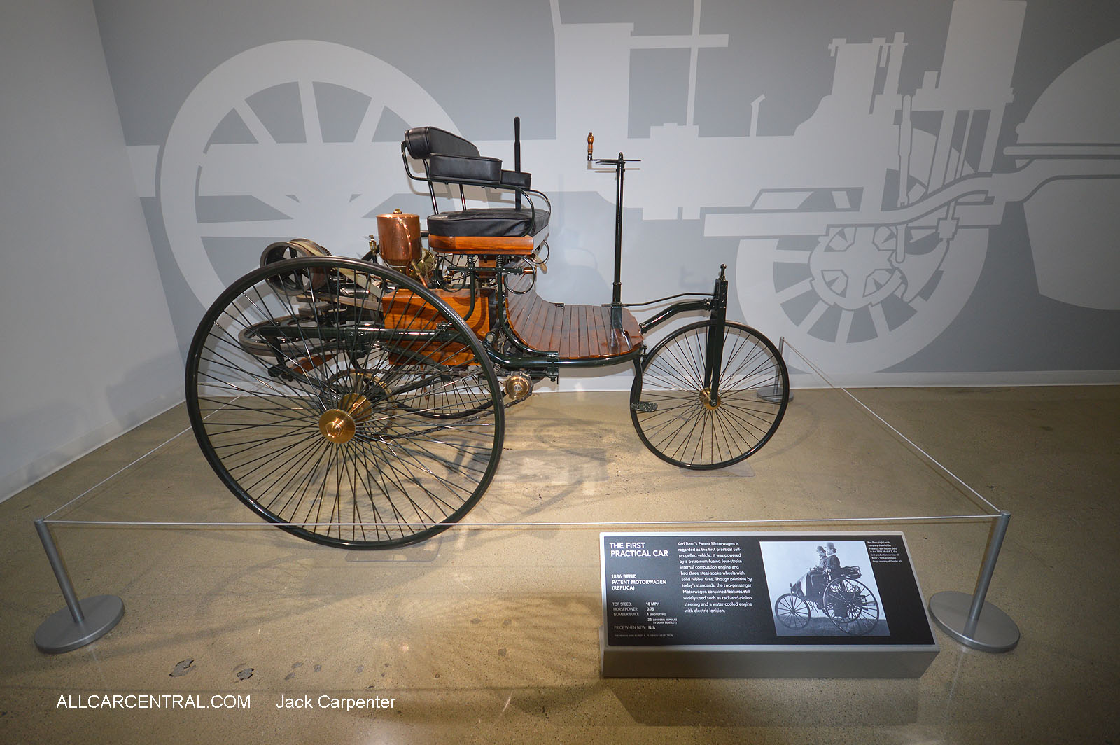   Benz Patent Motorwagen Replica 1886  
Petersen Automotive Museum 2016