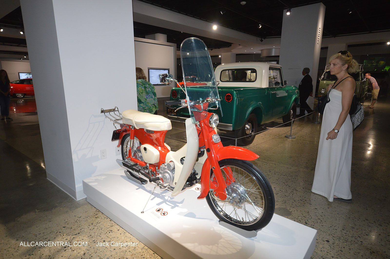   Petersen Automotive Museum 
2016