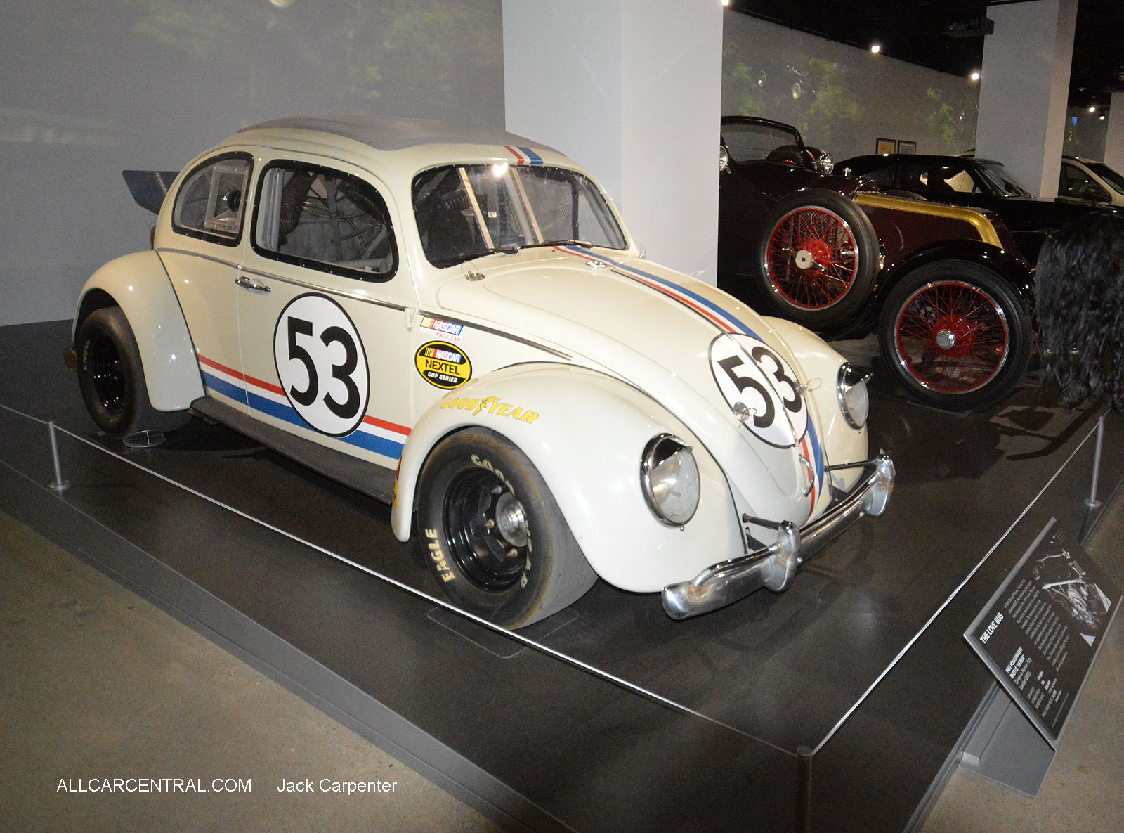   Volkswagen Beetle 1963 Herbie LoveBug  
Petersen Automotive Museum 2016