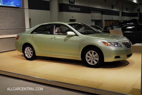 how much is a 2009 toyota camry worth #7