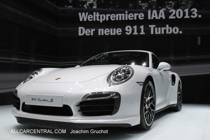 Porsche 911 Turbo S 2014