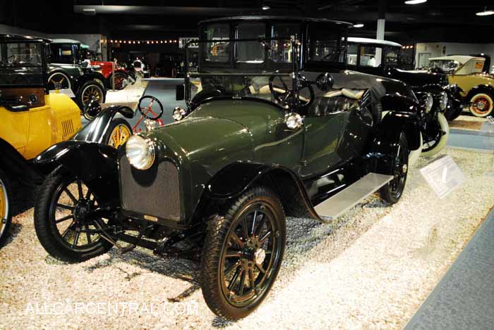 Briscoe B-15 Clover Leaf Roadster 1915