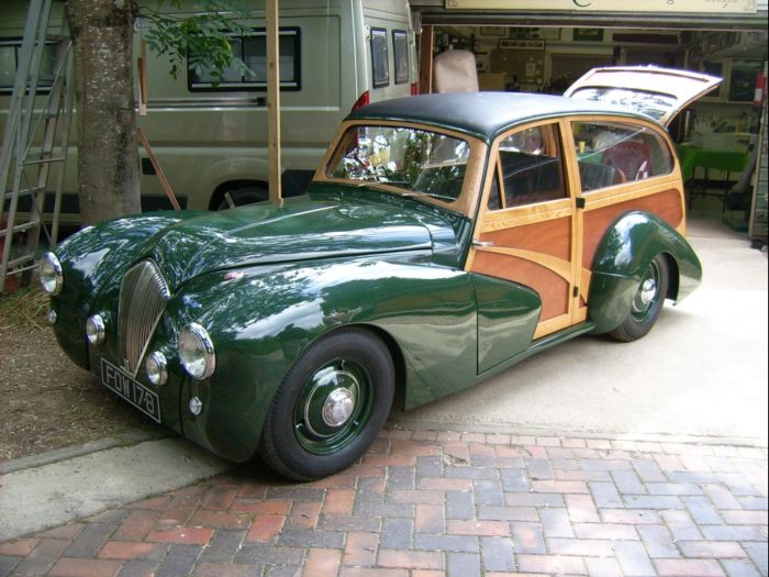 Healey Westlands Estate 1948 Riley 2.5 liter Wagon  chassised Healey Westlands Estate