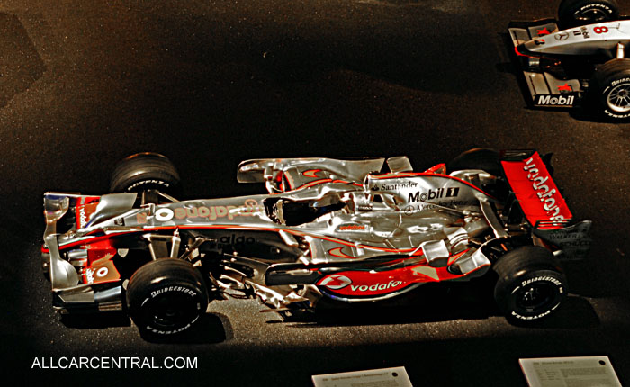 McLaren-Mercedes MP4-23 F1 2008