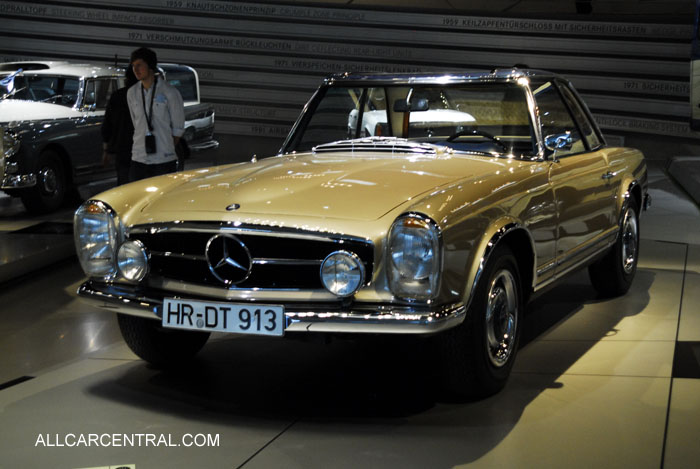 Mercedes-Benz 230SL 1964 