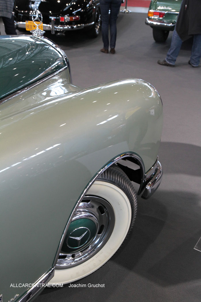  Mercedes-Benz 300b Pininfarina Coupe 1972