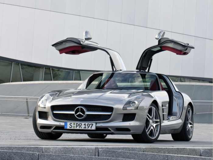 Mercedes-Benz SLS AMG Gullwing 2010
