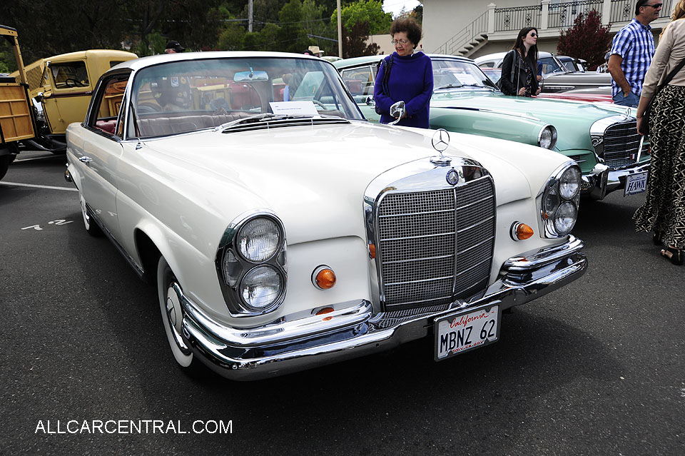  Mercedes Benz 220SE Coupe 1962 Corte Madera Centennial CarShow 2016 