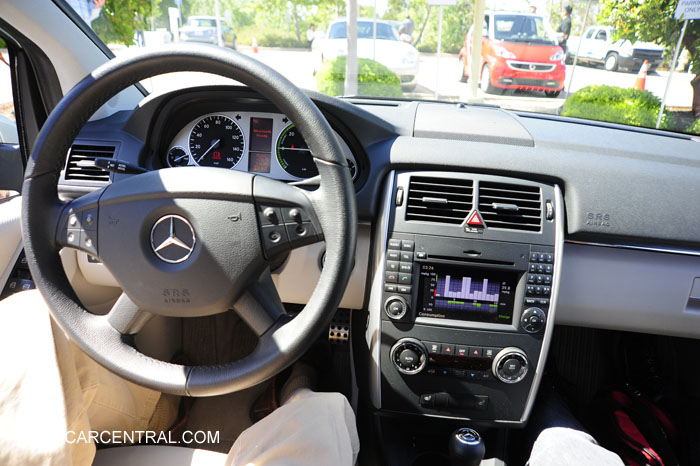  Mercedez-Benz sn-WDDFH8GB1BA000097 F-Cell 2014 SV Drivg Charged 2013 